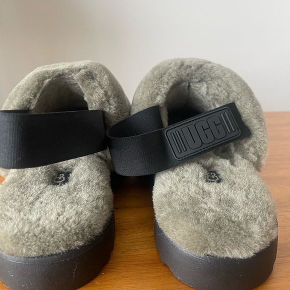 NIB Ugg Super Fluff Slingback Slippers SOLD OUT Size 8 - Picture 8 of 14